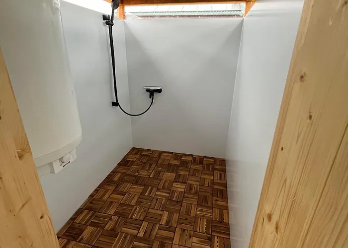 Tiny House Am Nuerburgring アパート